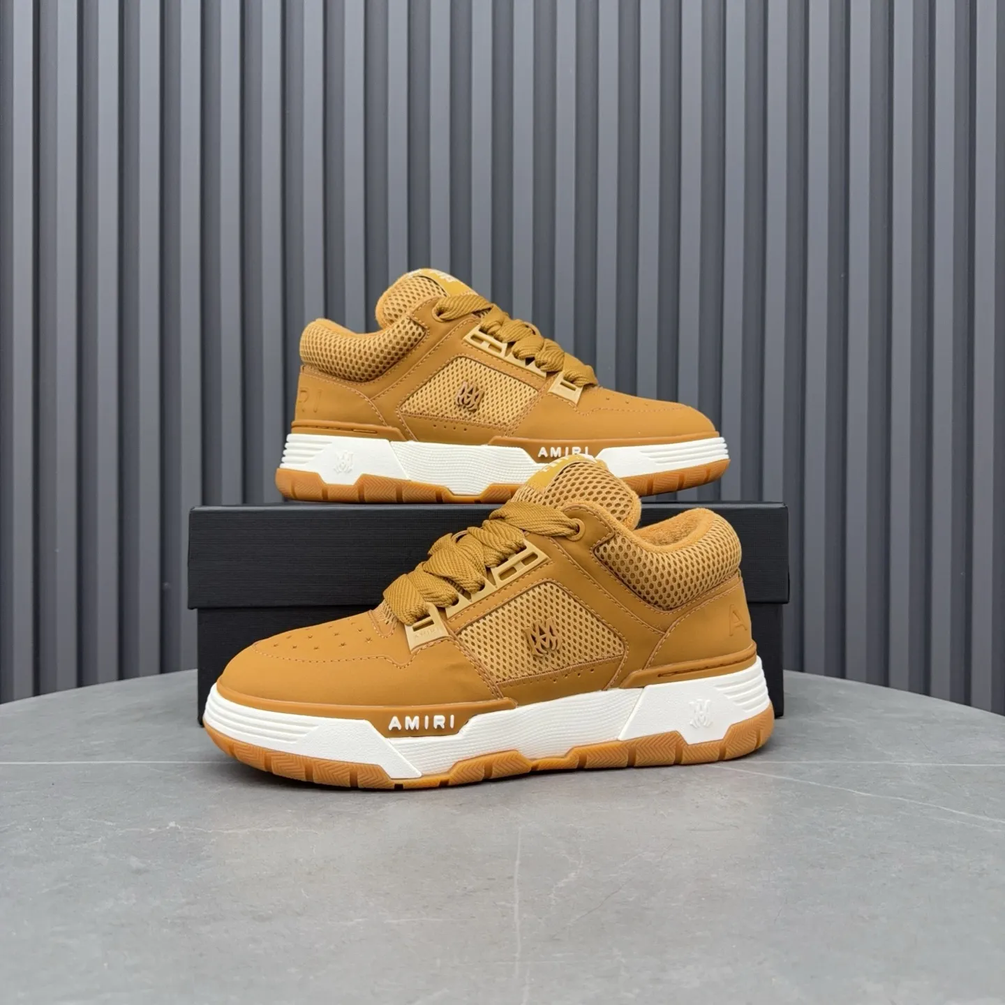 Men's shoes 💰660💰 AMIRI AMIRI trendy brand hot sale 🔥 Available all year round, couples 💑 Official website synchronization Imported fabrics 1⃣️ vs 1⃣️ replica, original factory special original sole, 35-45 (45. non-refundable)